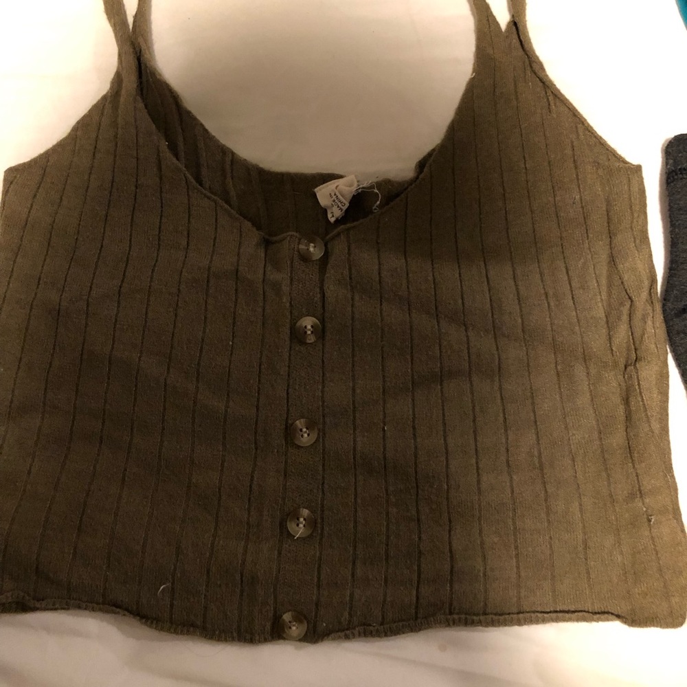 Crop top